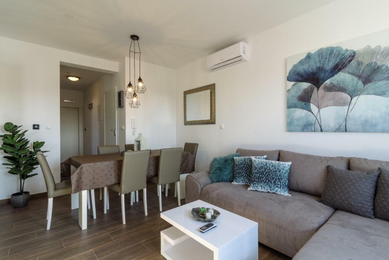 Luxury Apartman Ivana Трогир Екстериор снимка