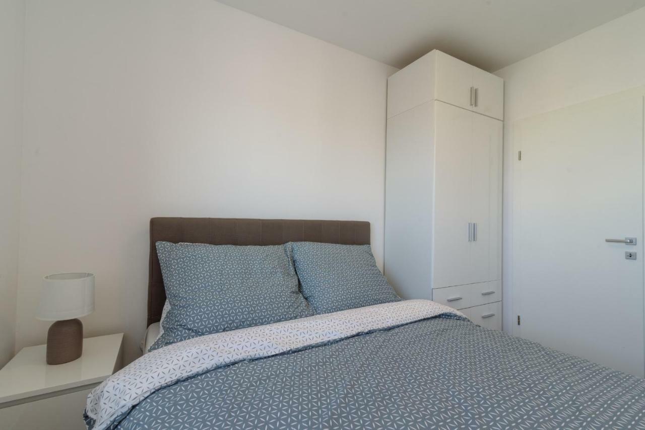 Luxury Apartman Ivana Трогир Екстериор снимка